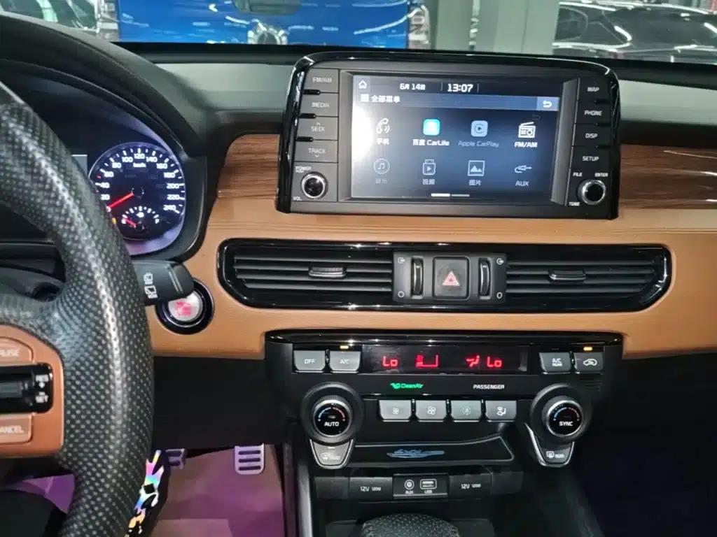 Kia KX7 2017 2.0T Automatic 4WD LUX 7-Seater — миниатюра 9