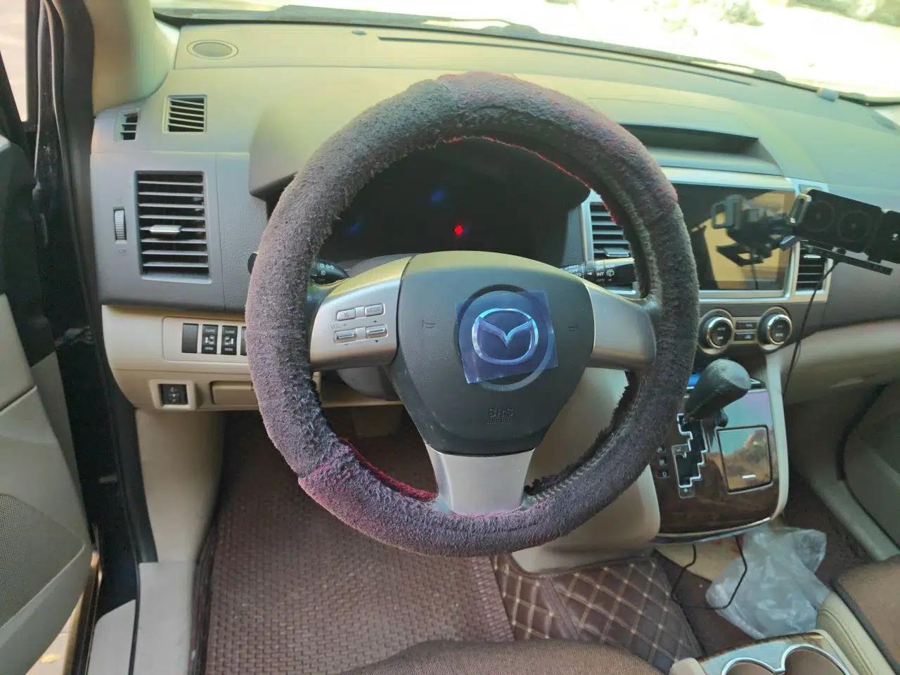 Mazda 8 2011 2.3L Ultimate Edition — миниатюра 10