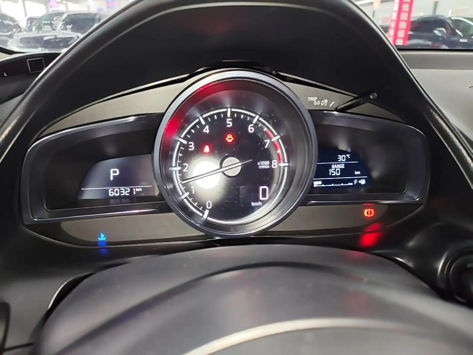 Mazda CX-3 2018 2.0L Automatic Prestige Edition — миниатюра 14