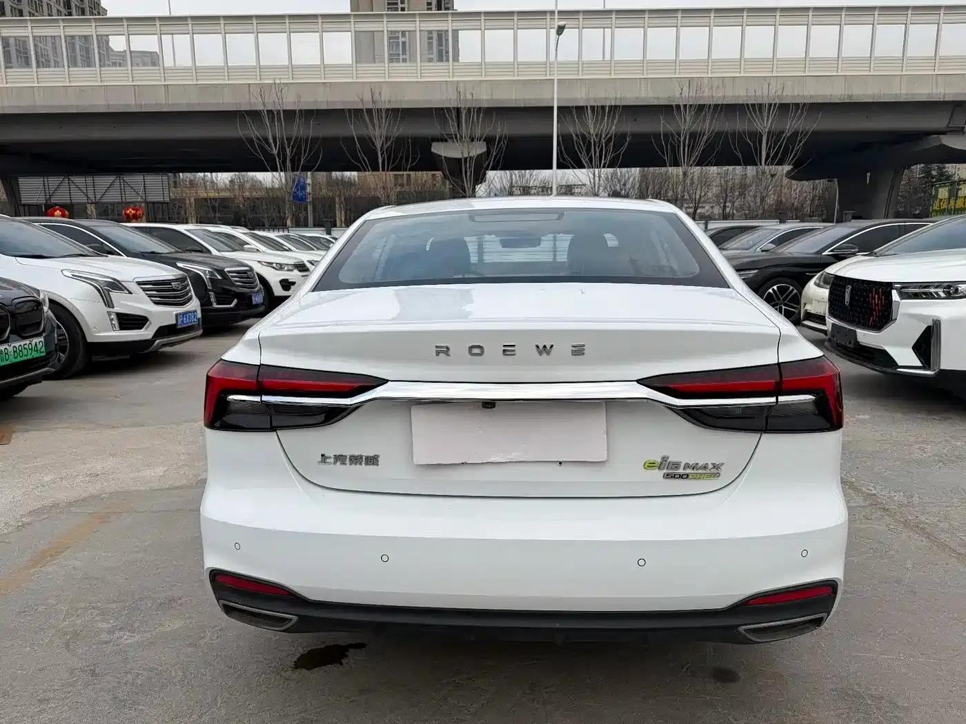 Roewe i6 MAX New Energy 2021 1.5T PHEV Online Luxury Edition — миниатюра 8