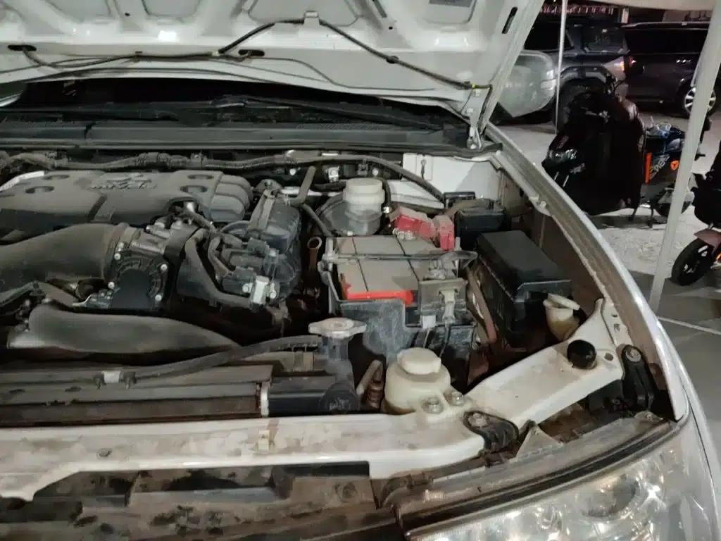 2013 Pajero Sport 3.0L Automatic 4WD Executive Edition — миниатюра 22