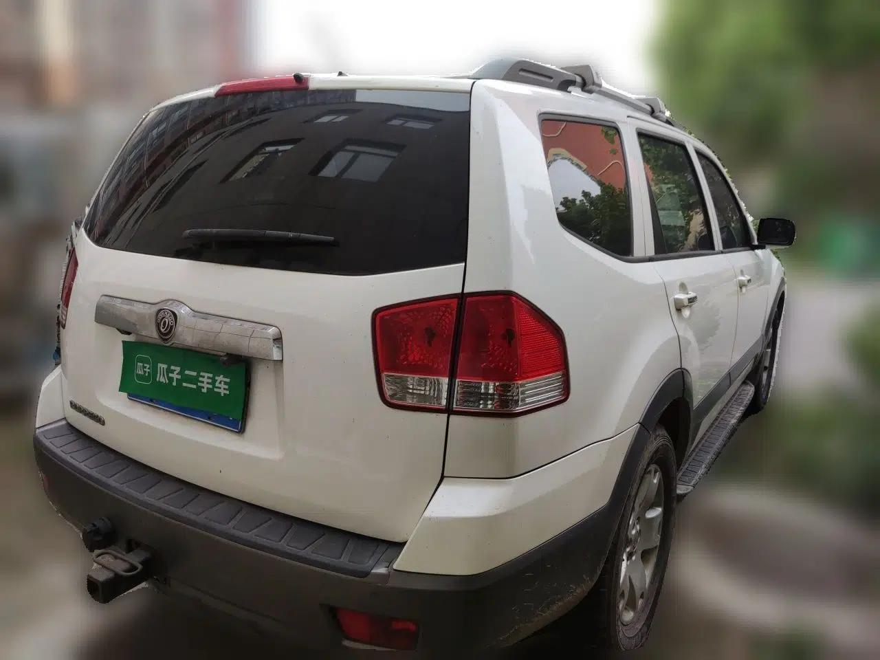Kia Borrego 2013 3.8L Luxury Edition China V standard — миниатюра 6