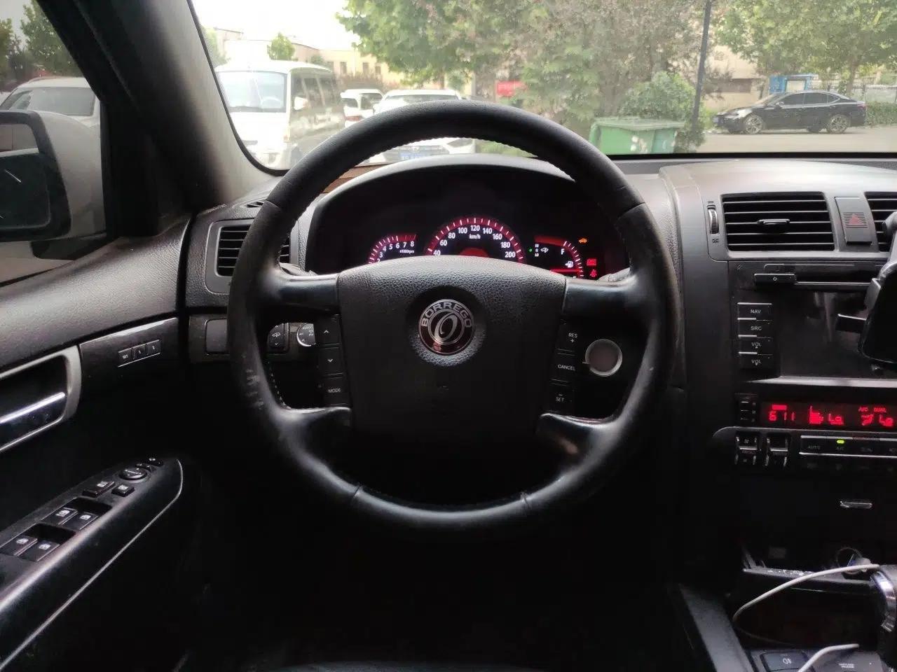 Kia Borrego 2013 3.8L Luxury Edition China V standard — миниатюра 10