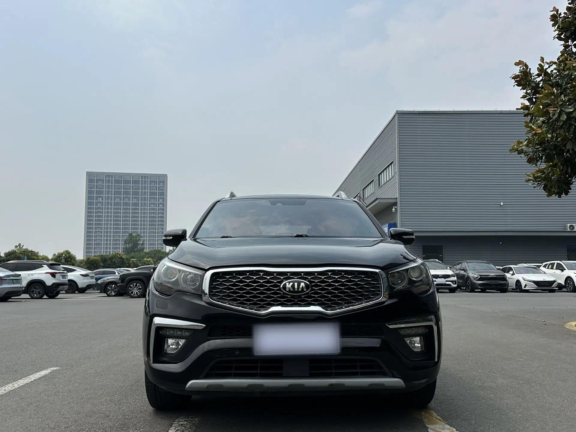 Kia KX7 2017 2.0T Automatic All-Wheel Drive LUX 7-Seater — миниатюра 15