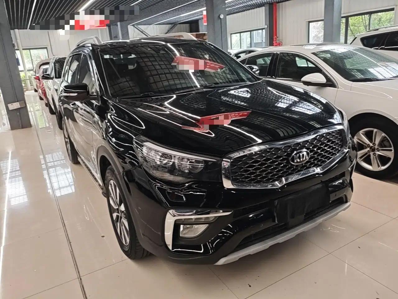 Kia KX7 2017 2.0T Automatic All-Wheel Drive LUX 7-Seater — миниатюра 3