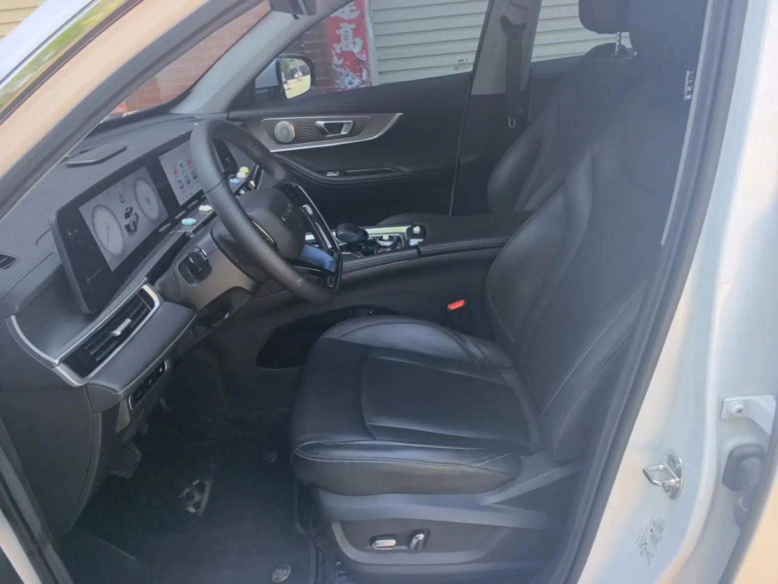 Chery Tiggo 8 PRO New Energy 2023 Champion Edition 1.5T 100km Glory Version — миниатюра 17