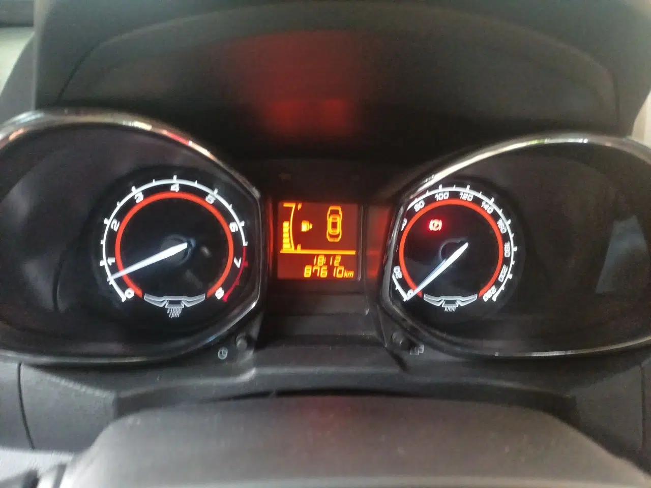 Chery Arrizo 3 2015 1.5L Manual - Powerful Version — миниатюра 11