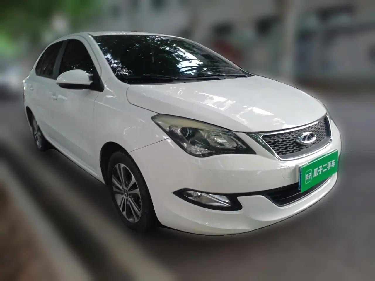 Chery Arrizo 3 2015 1.5L Manual - Powerful Version — миниатюра 3