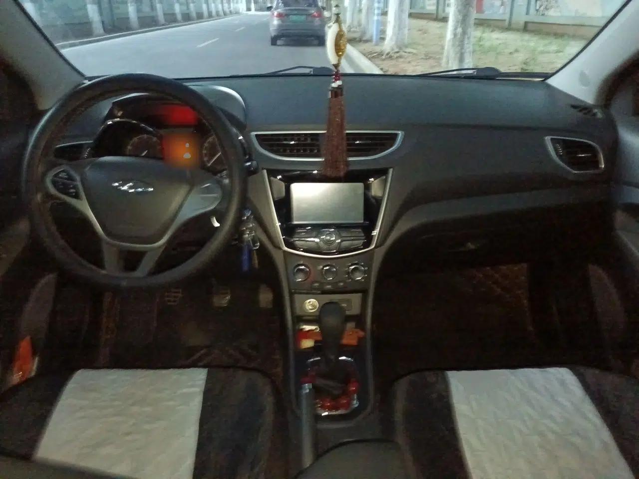 Chery Arrizo 3 2015 1.5L Manual - Powerful Version — миниатюра 9