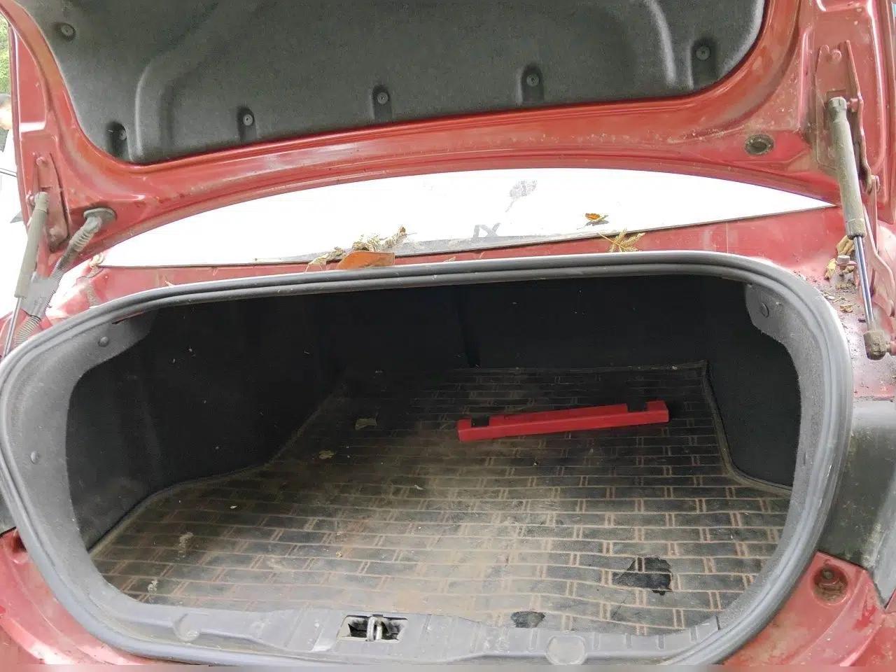 Chery Arrizo 7 2013 1.6L Manual ZhiXiang Edition — миниатюра 19