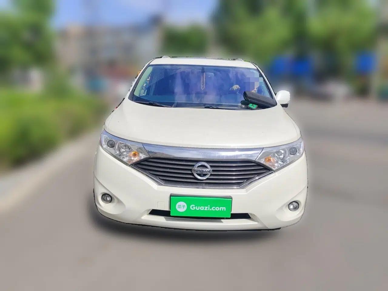 Nissan Quest 2015 3.5L SL — миниатюра 2