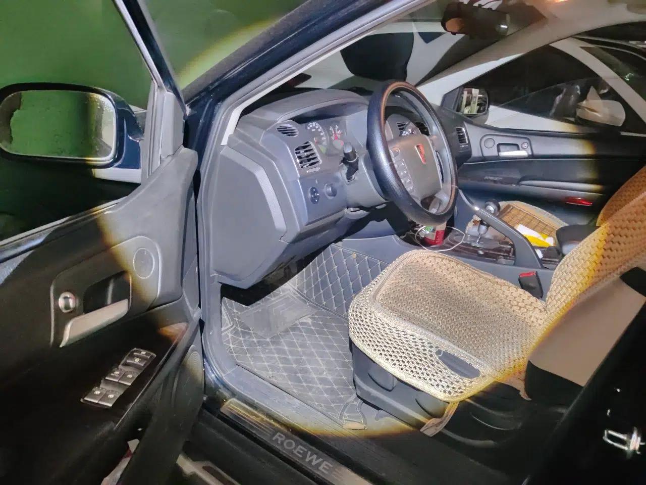 Roewe W5 2013 1.8T 2WD Automatic Xingyu Edition — миниатюра 16