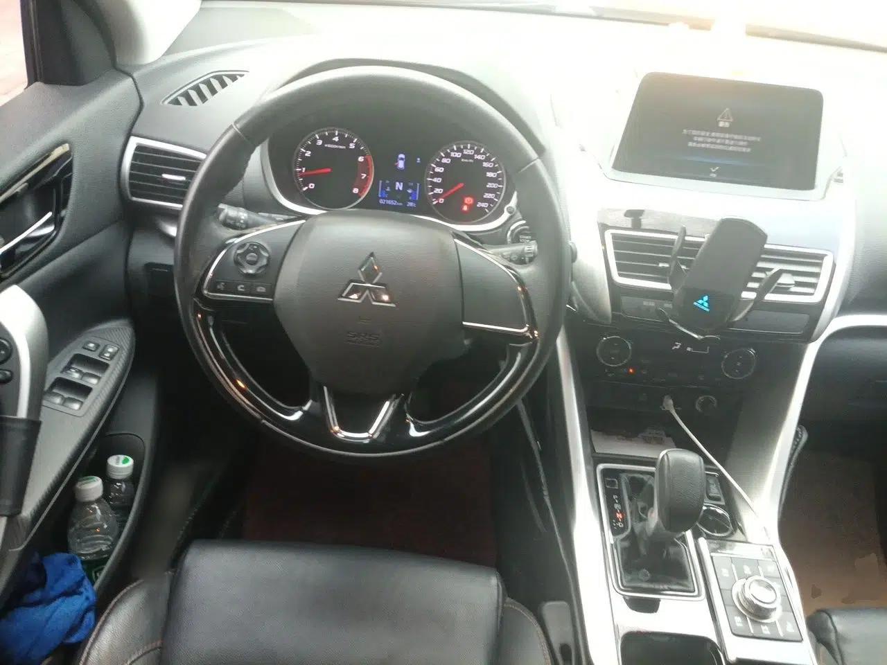 Mitsubishi Eclipse Cross 2019 1.5T CVT Two-Wheel Drive Dream Edition China VI Standard — миниатюра 10