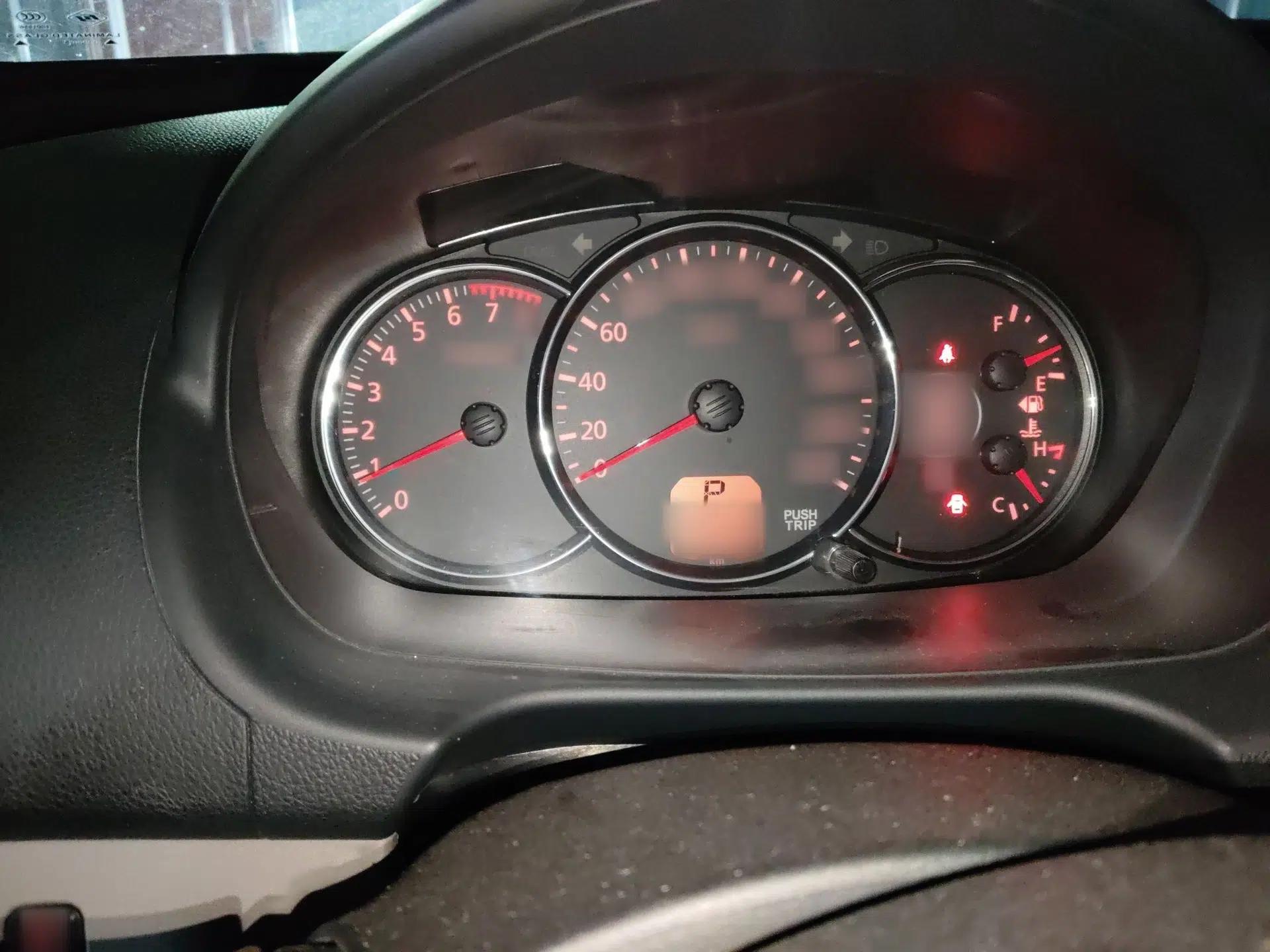 Mitsubishi Pajero Sport 2013 3.0L Automatic 4x4 Executive Edition — миниатюра 10