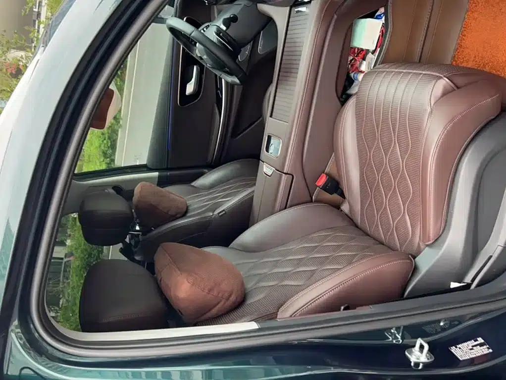 Starlight Moon 2023 400T AWD Star Supreme Edition 6-seater — миниатюра 12