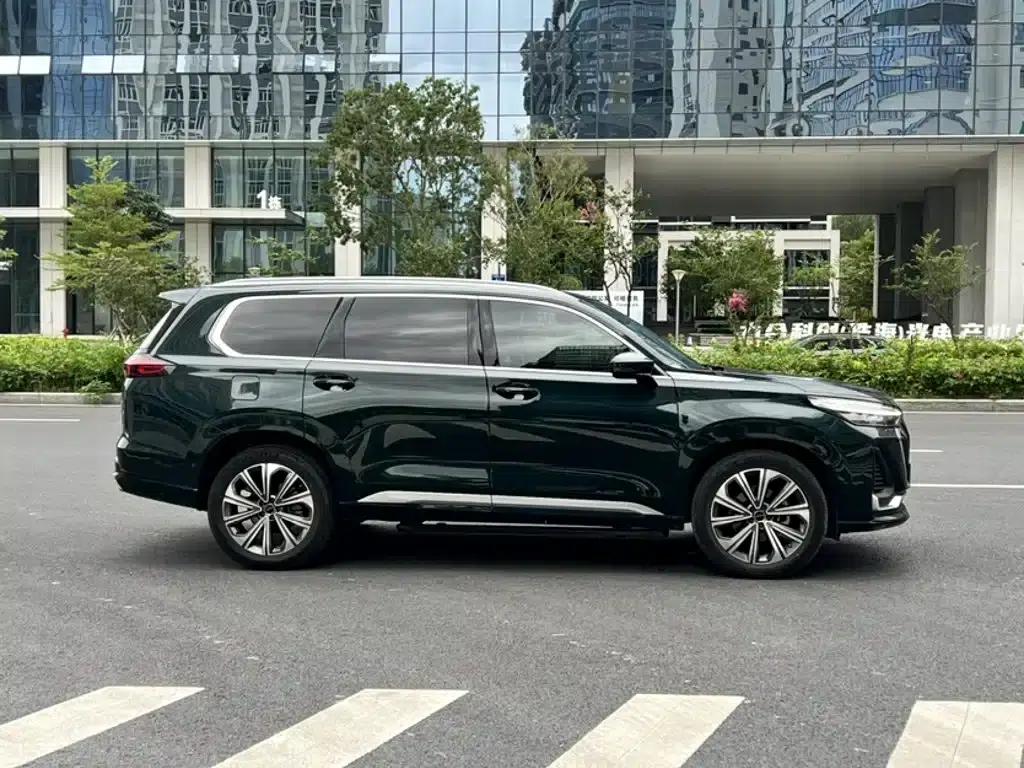 Starlight Moon 2023 400T AWD Star Supreme Edition 6-seater — миниатюра 14
