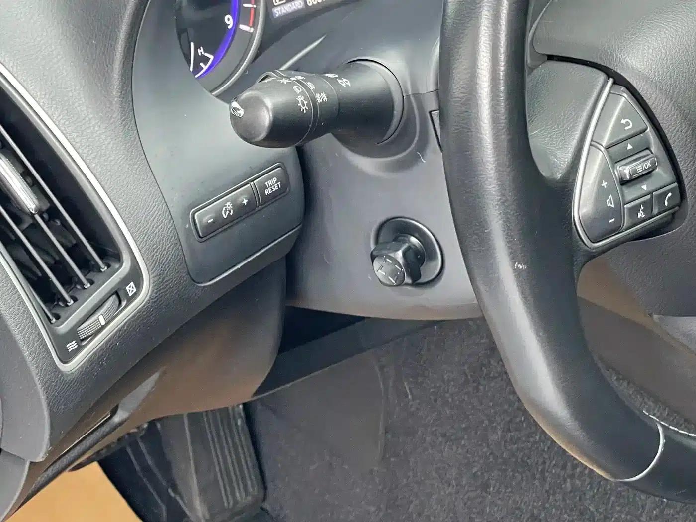 Infiniti Q50 2014 3.7L Comfort Edition — миниатюра 18