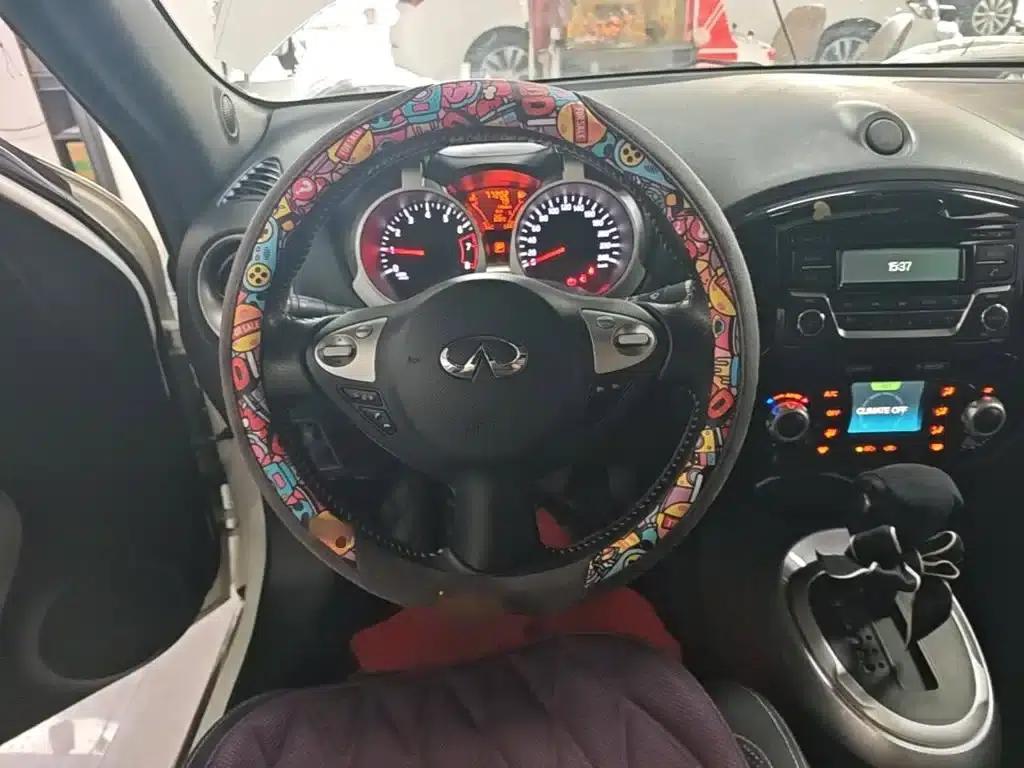 Infiniti ESQ 2014 1.6L Sporty Edition — миниатюра 11