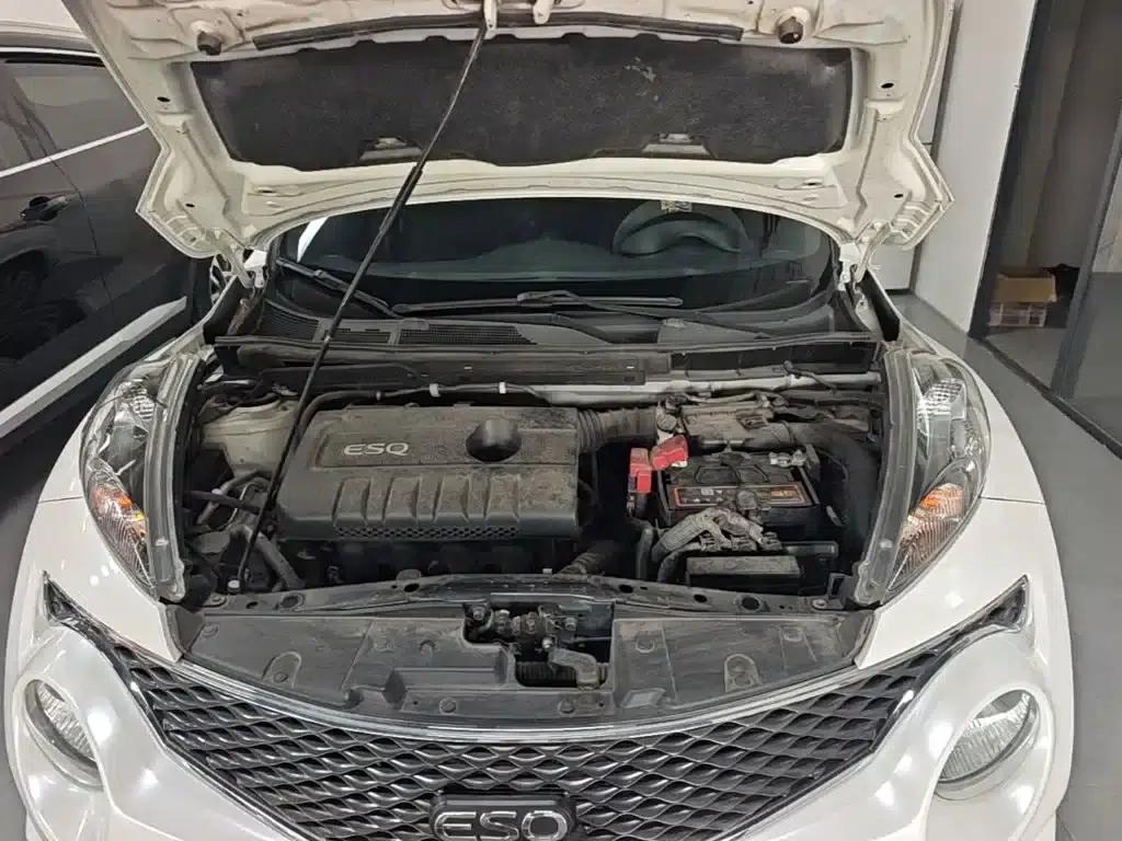 Infiniti ESQ 2014 1.6L Sporty Edition — миниатюра 20