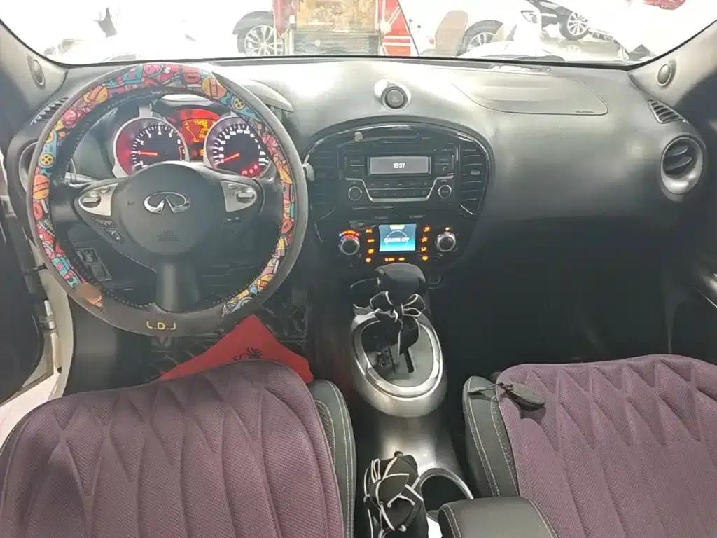 Infiniti ESQ 2014 1.6L Sporty Edition — миниатюра 10