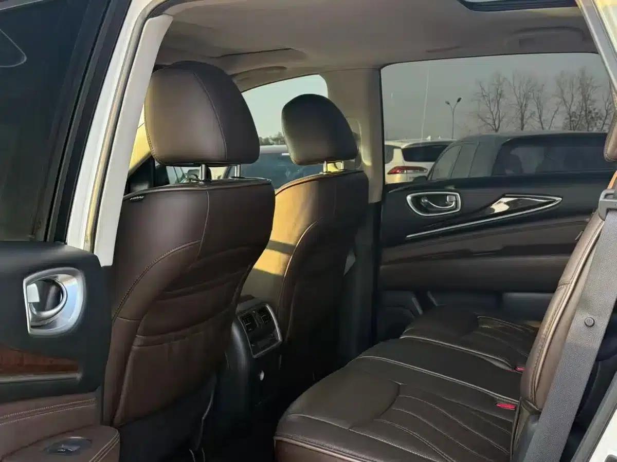 Infiniti JX 2013 JX35 2WD Excellence Edition — миниатюра 5