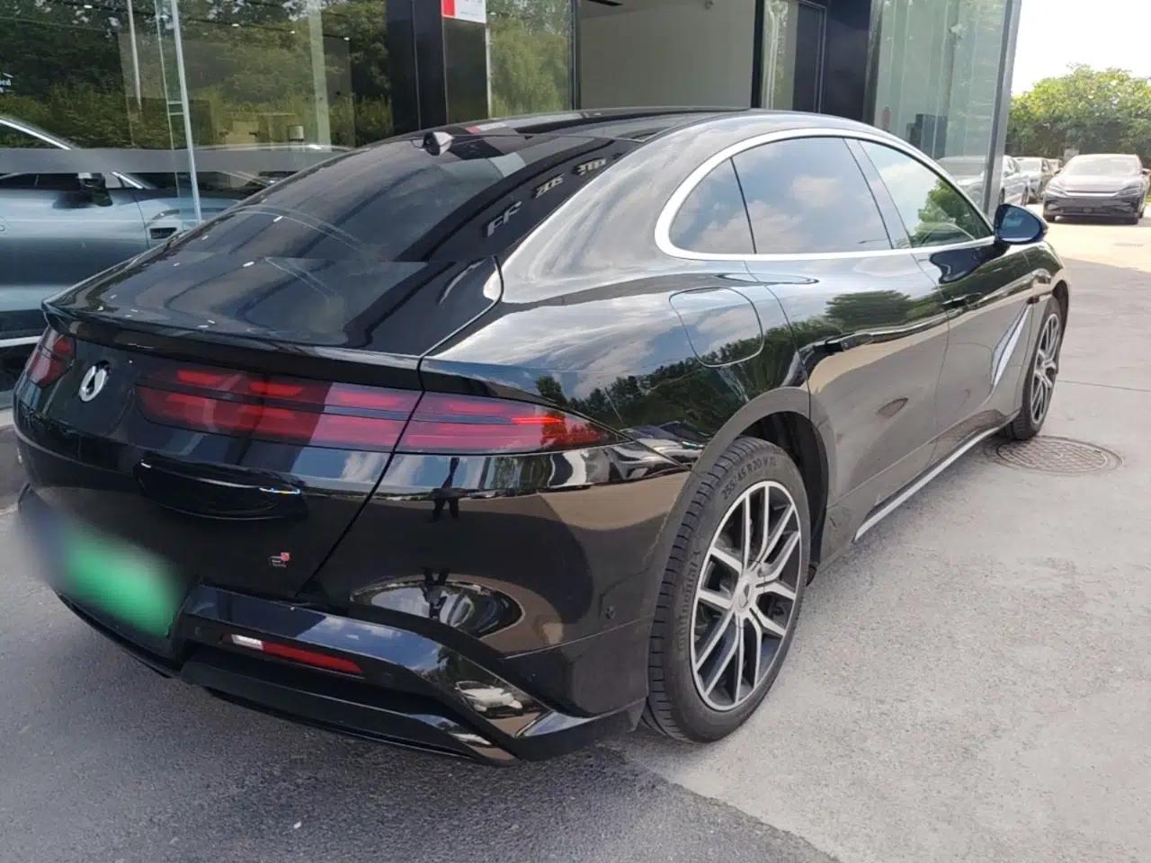 Denza Z9 2024 1100 km Four-Wheel Drive Max Version — миниатюра 6