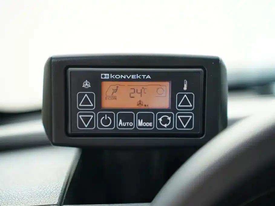 Sprinter 2014 2.1T Grand Tourer Mid-Wheelbase Edition — миниатюра 15
