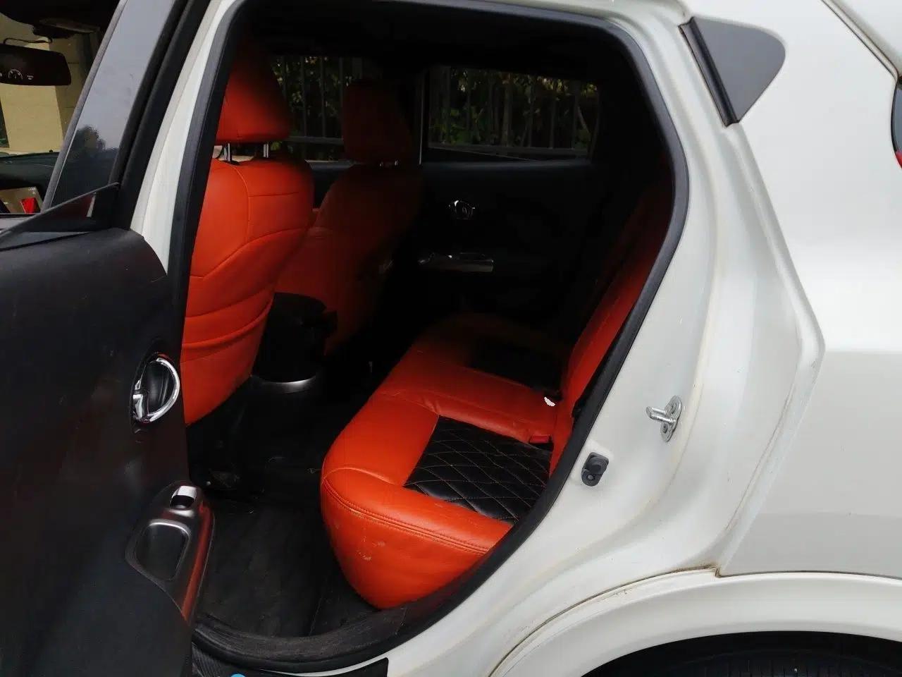Infiniti ESQ 2014 1.6L Spontaneous Edition — миниатюра 17