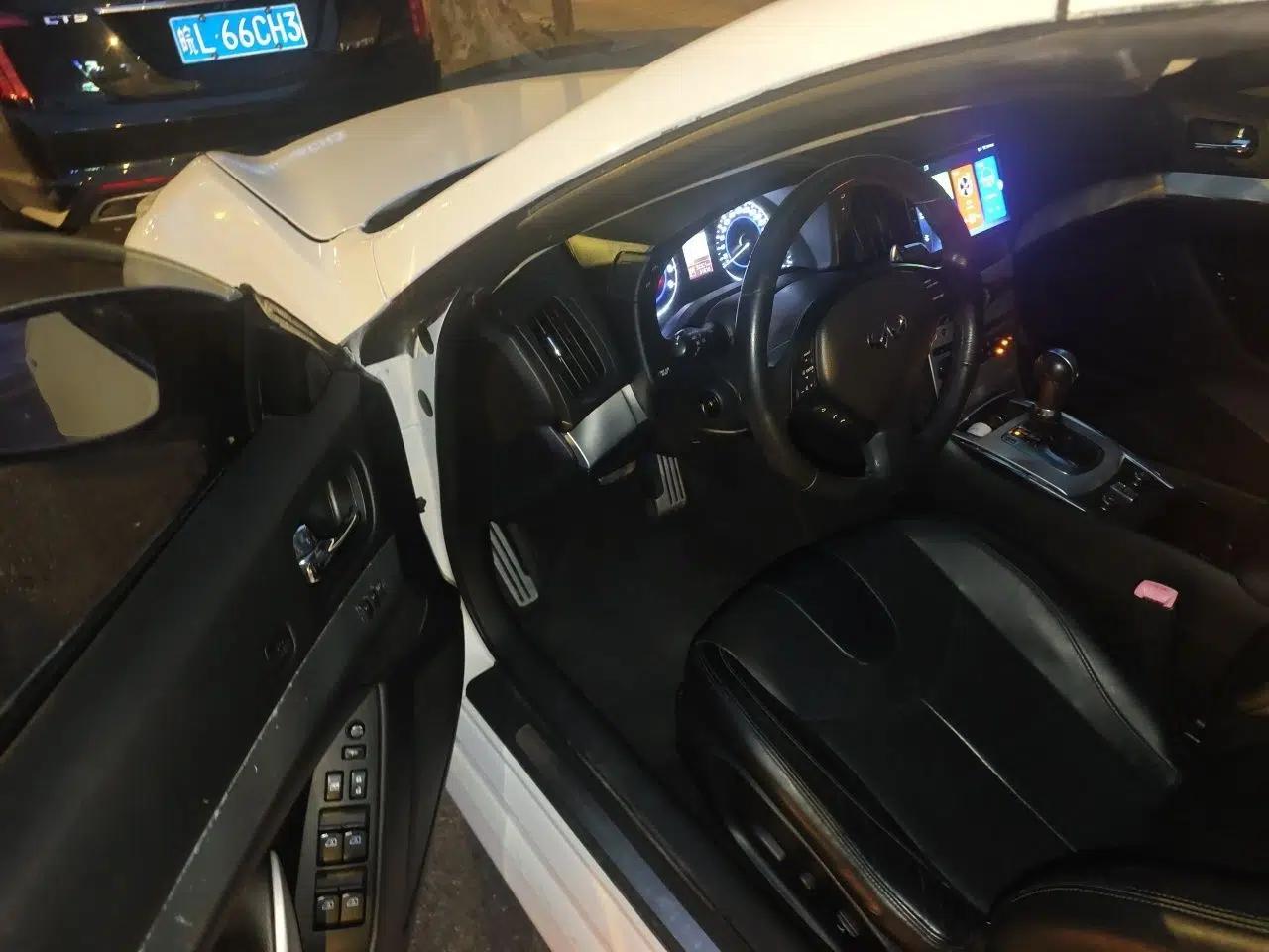 Infiniti Q60 2013 3.7L — миниатюра 16