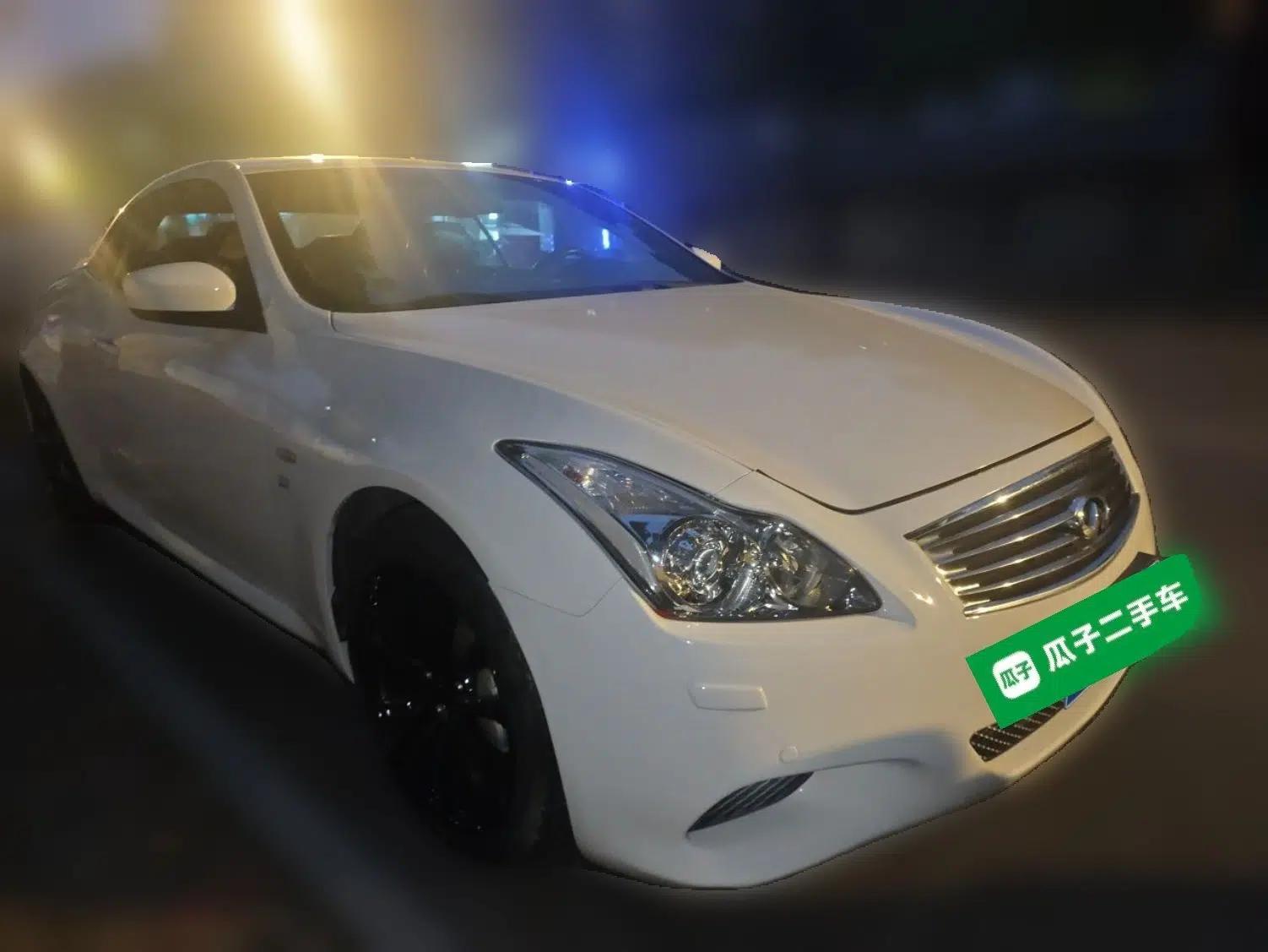Infiniti Q60 2013 3.7L — миниатюра 3