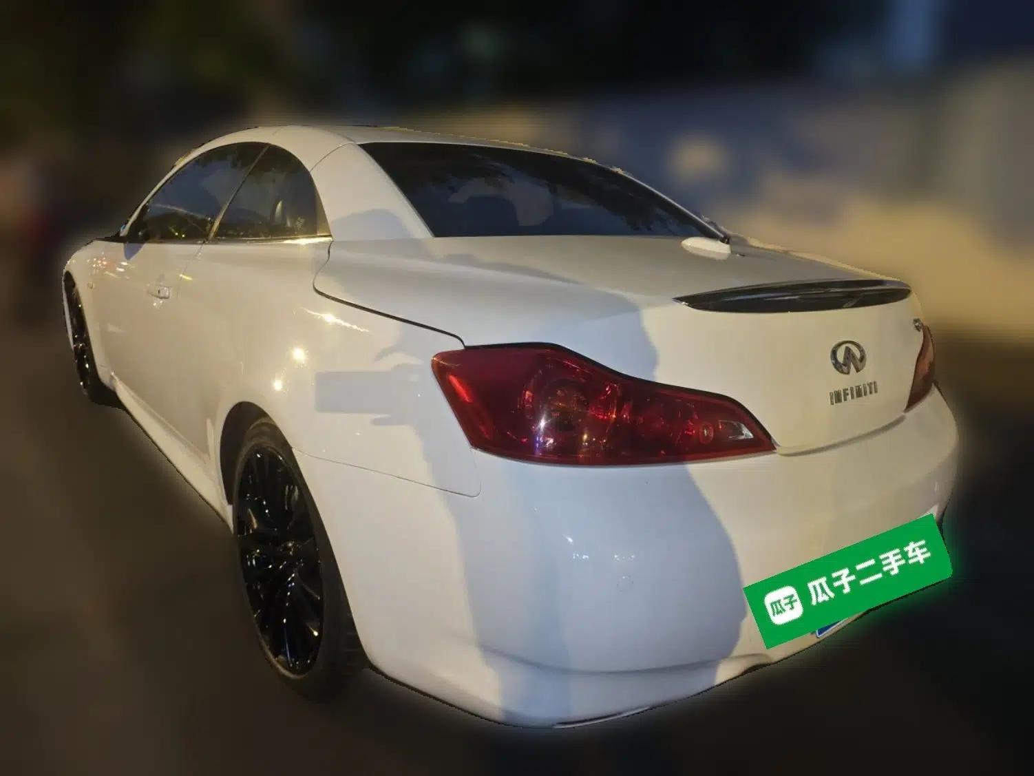 Infiniti Q60 2013 3.7L — миниатюра 4