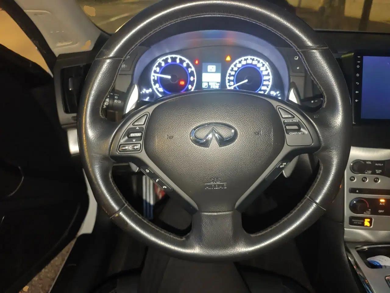 Infiniti Q60 2013 3.7L — миниатюра 10