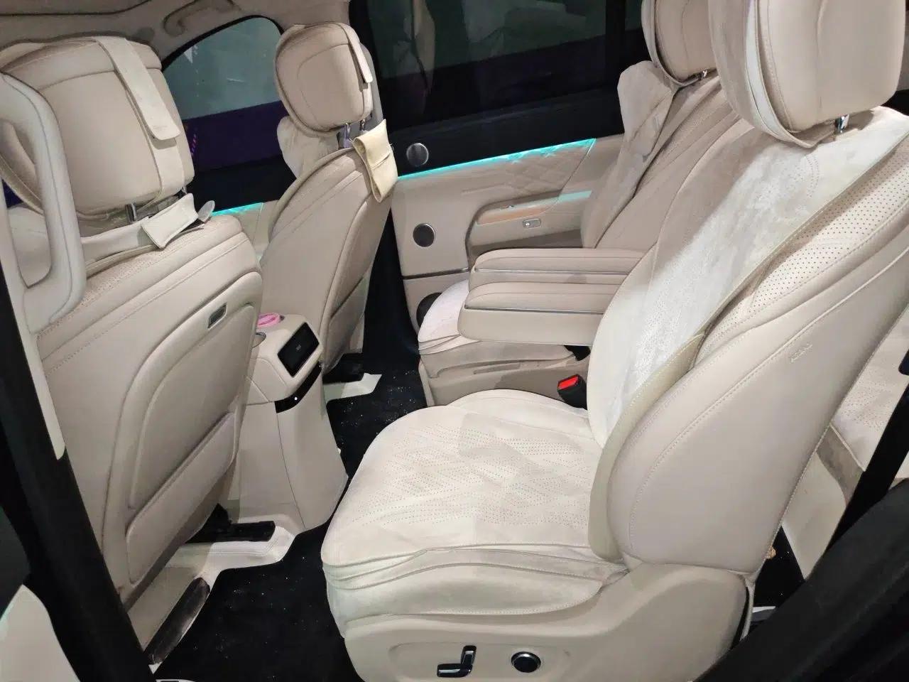 Chery Fengyun T11 2026 Model 220 All-Wheel Drive Family Fun Edition — миниатюра 17