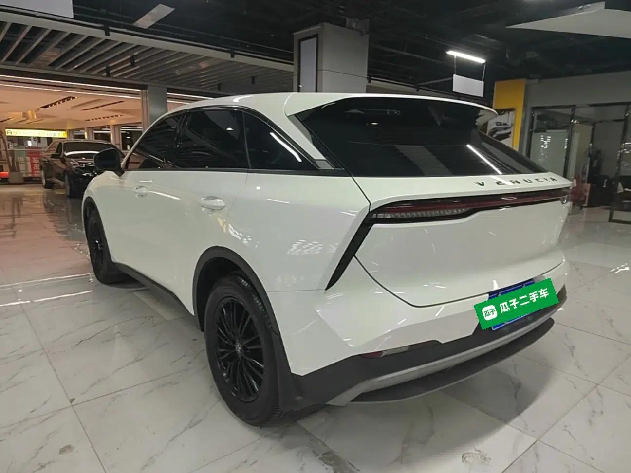 Venucia V 2023 260T Idol Edition Pro — миниатюра 4
