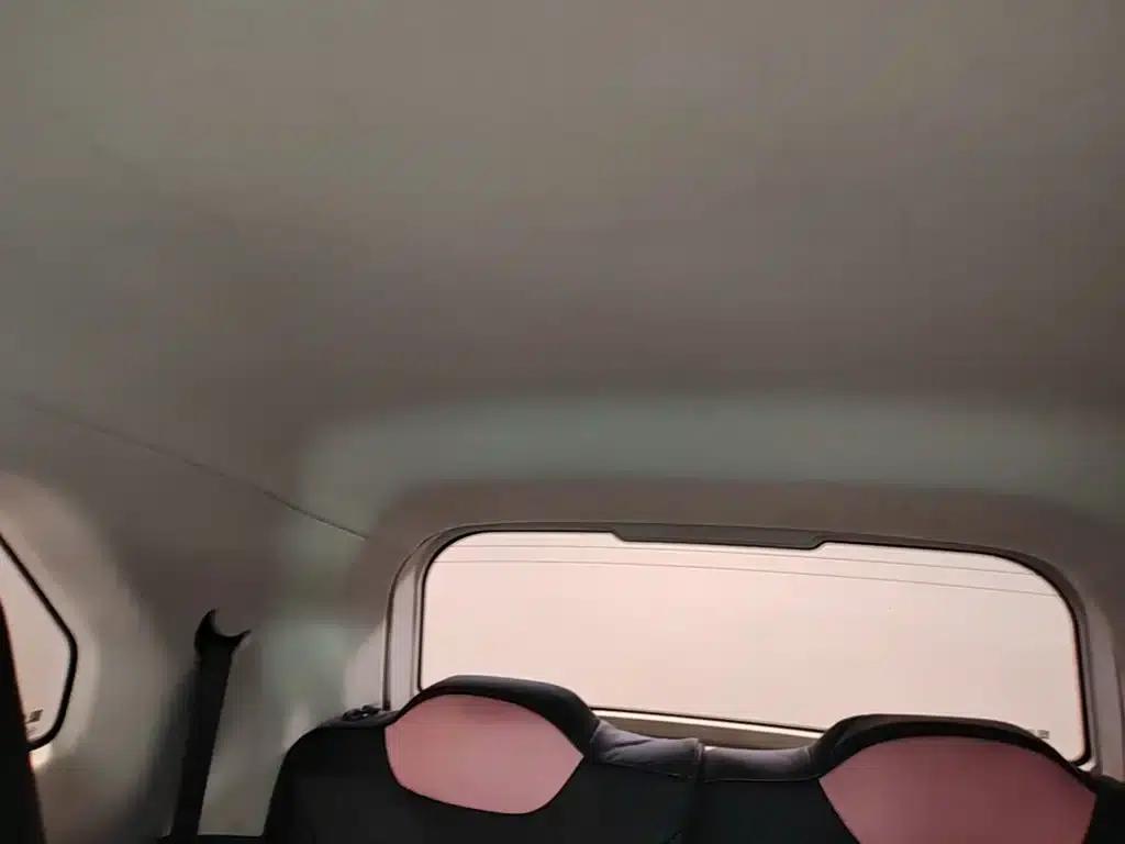 Kaiyi Shiyue 2023 Model 301km/h Chasing Wind Edition — миниатюра 14
