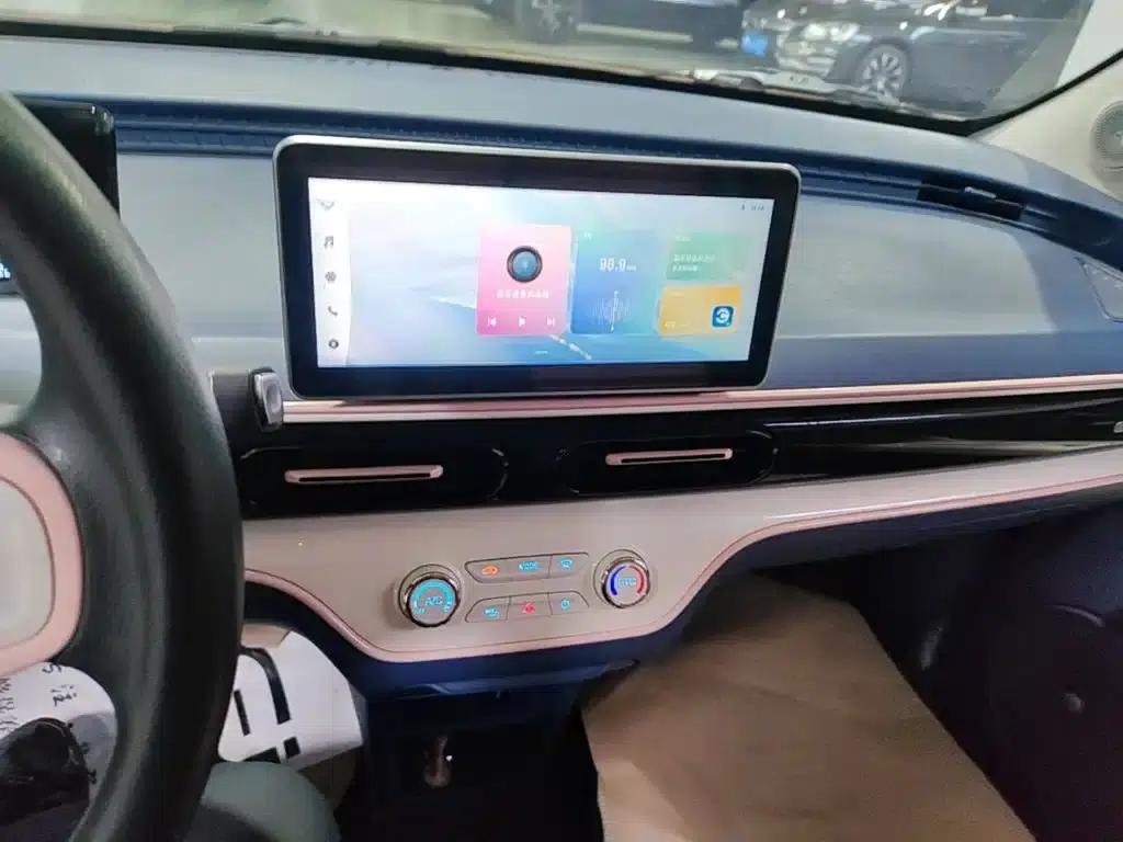 Kaiyi Shiyue 2023 Model 301km/h Chasing Wind Edition — миниатюра 9