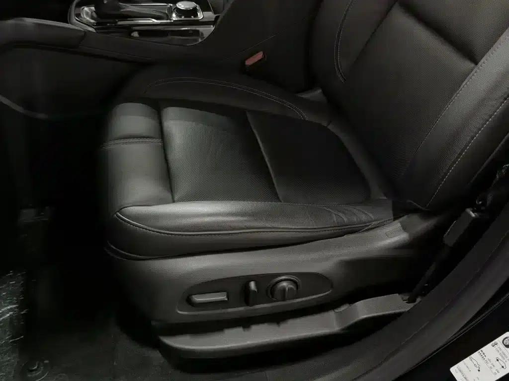2022 Chevrolet Blazer Mild Hybrid 650T 7-Seater (Wei Edition) — миниатюра 20