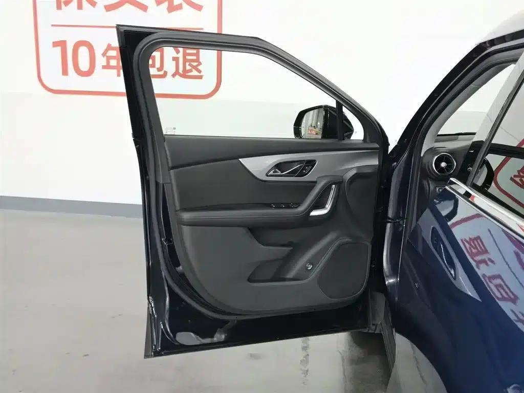 2022 Chevrolet Blazer Mild Hybrid 650T 7-Seater (Wei Edition) — миниатюра 8