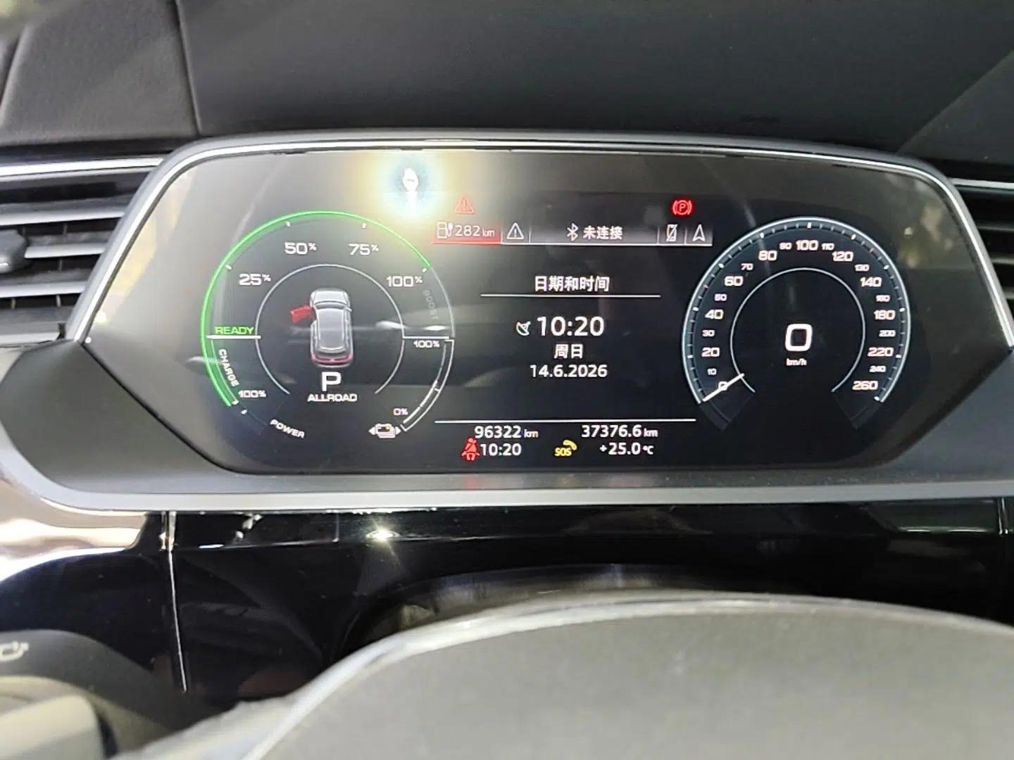 Audi e-tron 2019 55 quattro Technology Edition — миниатюра 14