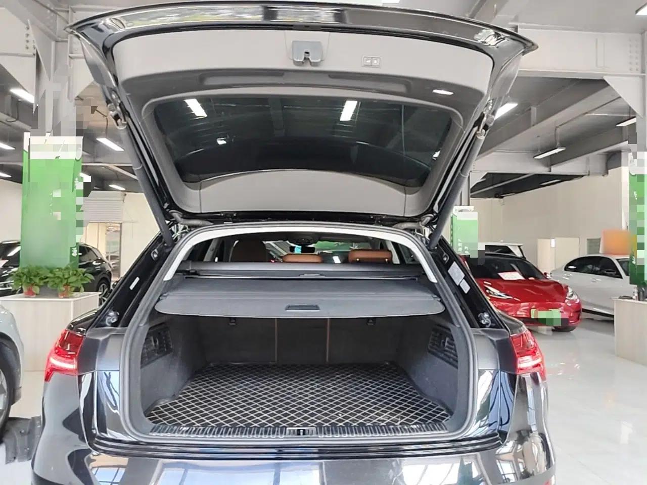 Audi e-tron 2019 55 quattro Technology Edition — миниатюра 22