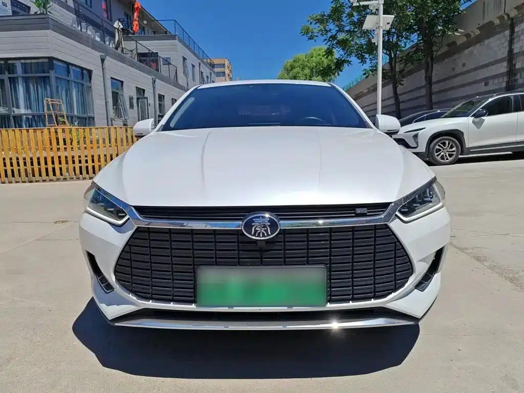 Qin Pro New Energy 2019 EV Super Edition Standard Intelligent Leading Model — миниатюра 4