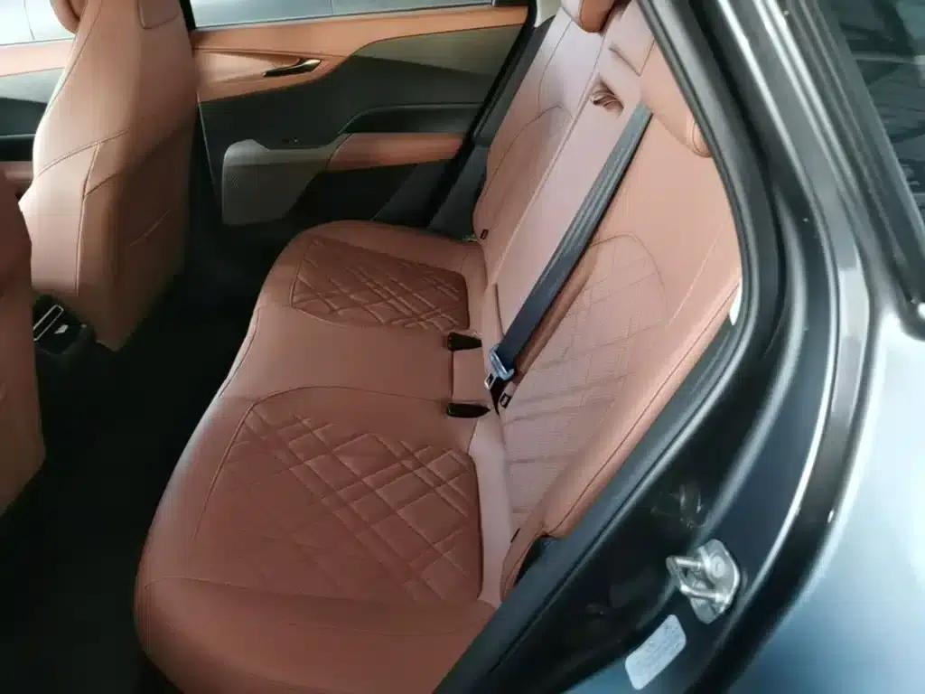 Changan Eado PHEV 2025 Smart Blue Whale 145KM Battleship Edition — миниатюра 17