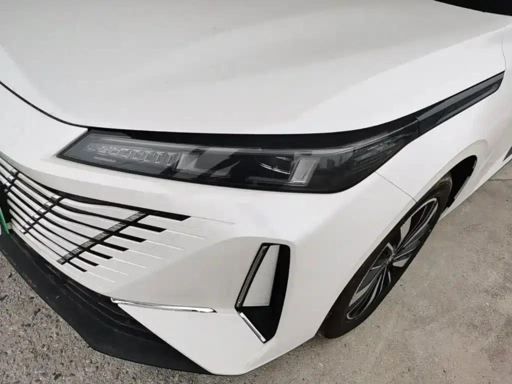 Changan Eado PHEV 2025 Smart Blue Whale 145KM Battleship Edition — миниатюра 24