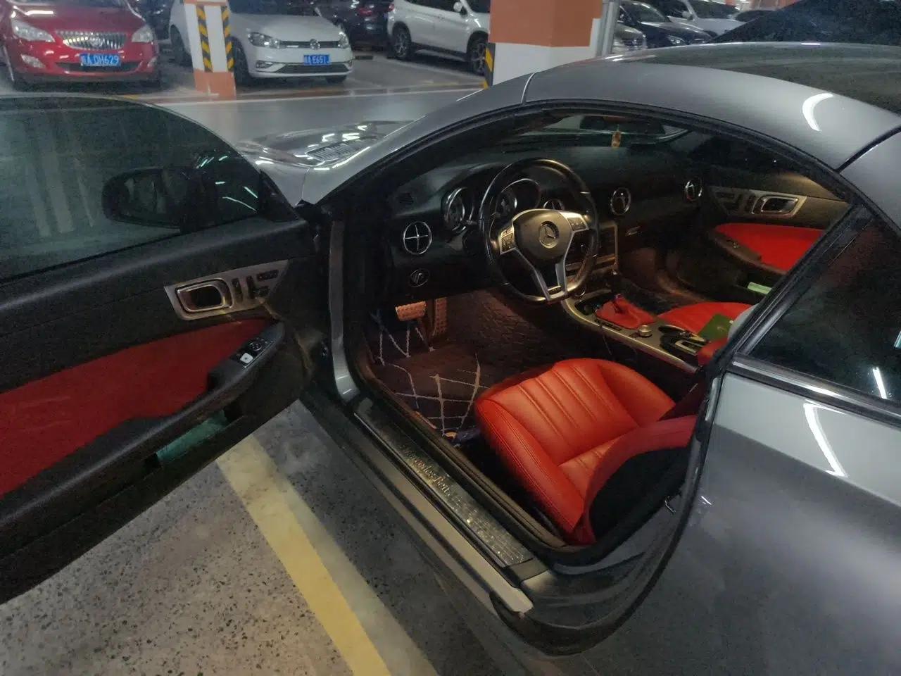 Mercedes-Benz SLK-Class 2011 SLK 200 Luxury Sports Model — миниатюра 16