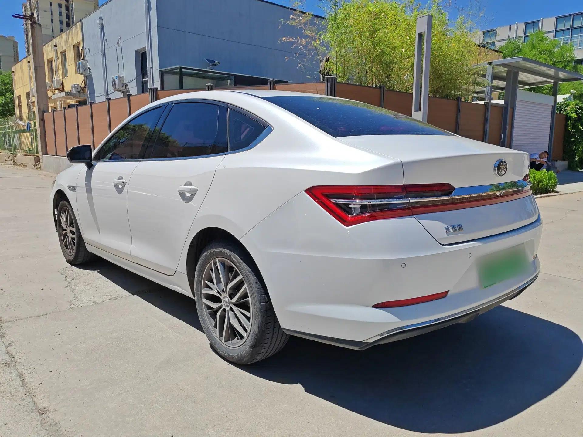 BYD Qin Pro New Energy 2019 EV Super Edition Standard Version Smart Connect Leading Style — миниатюра 5