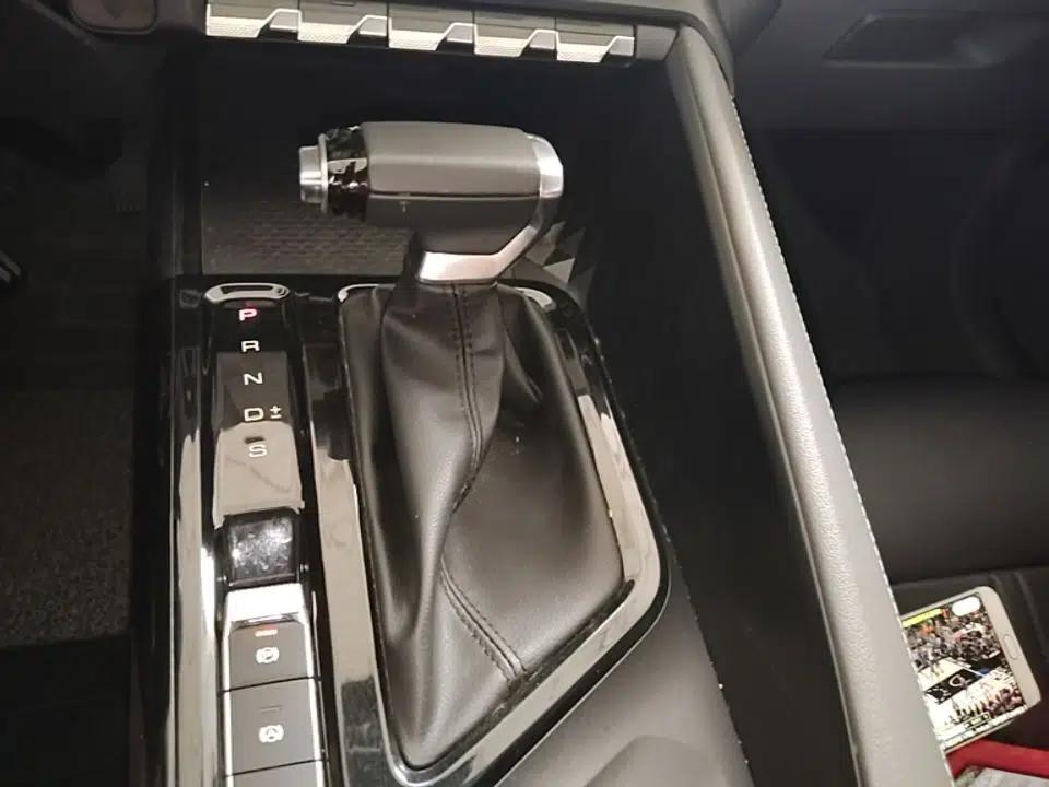 Baojun RC-5 2020 1.5L CVT Smart Elite Edition — миниатюра 16