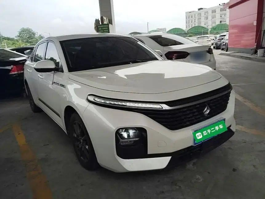 Baojun RC-5 2020 1.5L CVT Smart Elite Edition — миниатюра 3