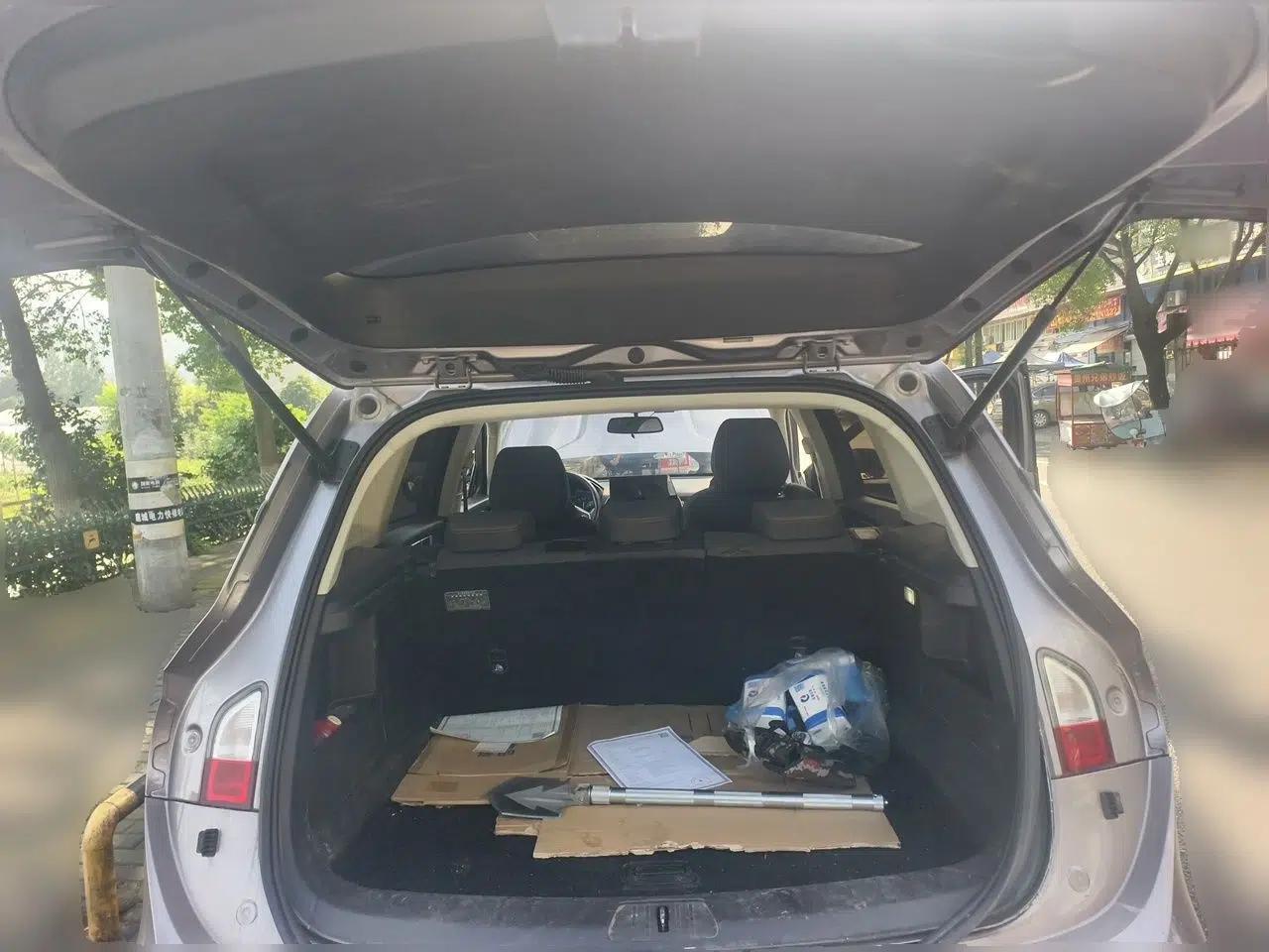 Baojun RS-5 2019 1.5T Manual Super Connectivity Version China VI — миниатюра 19