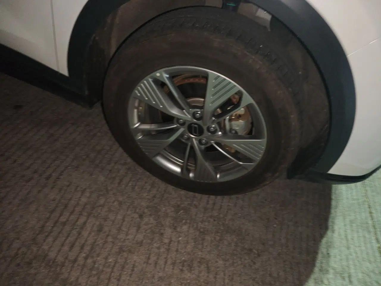 Bestune Yueyi 03 2025 565km Enjoy Edition — миниатюра 8
