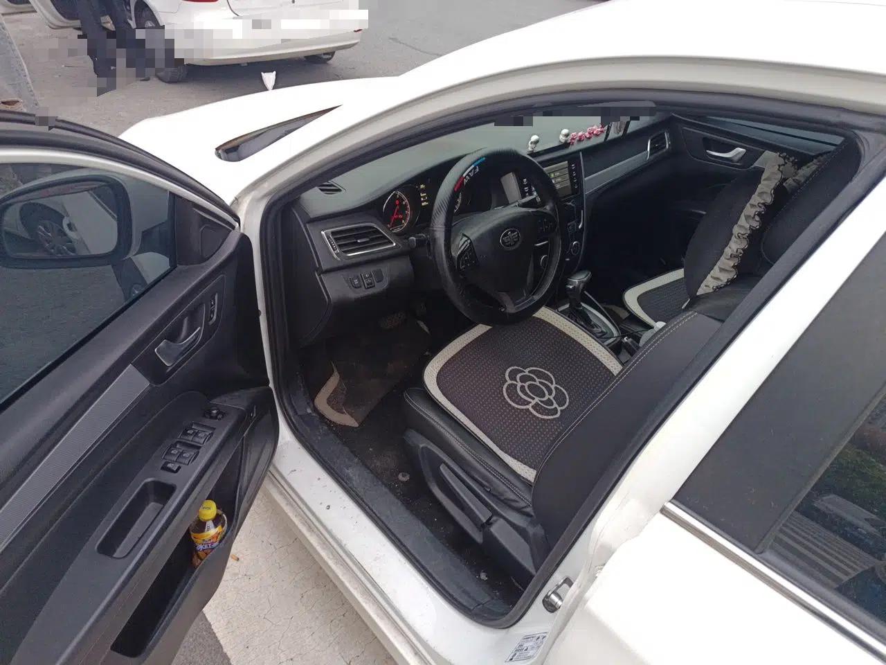Bestune B30 2016 1.6L Automatic Luxury Model — миниатюра 16